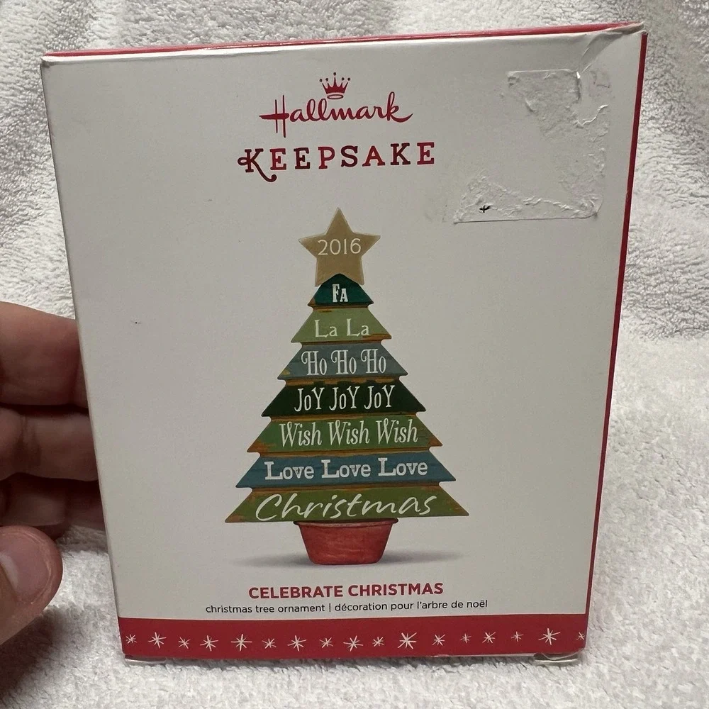 2016 Hallmark Keepsake Ornament‎ Celebrate Christmas Tree Holiday Santa